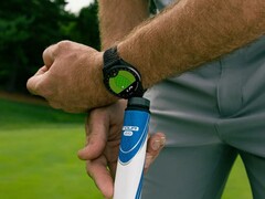 Approach CT1 SuperStroke Edition di Garmin (nella foto) è progettato per funzionare con uno smartwatch. (Fonte: Garmin)