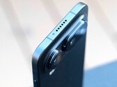 Honor promuove il Magic 8 Pro Air come uno smartphone sottile e compatto con una fotocamera di punta (Fonte: Weibo)
