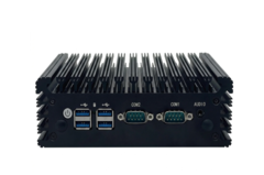 Il mini PC senza ventola Morefine IPC-200 è dotato di numerose porte I/O