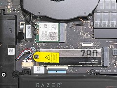 Uno dei due SSD M.2 2280 e adattatore Wi-Fi