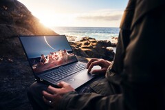 Lo ZenBook Pro 16X OLED è disponibile con un processore Intel Core i9-12900H e un&#039;unità SSD da 2 TB. (Fonte: ASUS)