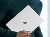 Il Surface Laptop da 13 pollici è il portatile più piccolo attualmente commercializzato da Microsoft.