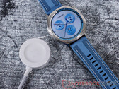 Huawei vende il Watch GT 5 in due dimensioni e con diverse finiture. (Fonte: Notebookcheck)