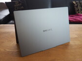 Elegante e di alta qualità: Lo chassis dell'IdeaPad Slim 5 16 è impressionante. (Fonte: Notebookcheck)