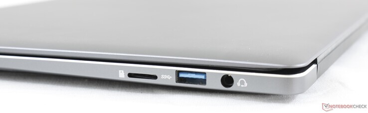 A destra: lettore MicroSD, USB 3.0 Type-A, 3.5 mm combo audio