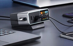 Cuktech 30 Ultra fornisce fino a 300 watt di potenza a più dispositivi contemporaneamente.