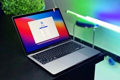 I MacBook dovrebbero essere riavviati almeno ogni 49 giorni.