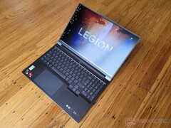 La Radeon RX 6850M XT è più veloce di molti portatili GeForce RTX 3080 Ti, ma il consumo energetico può essere fuori scala