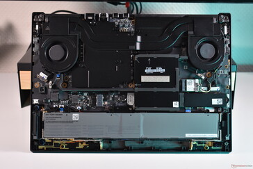 Lenovo ThinkPad P16 Gen 3: Interno