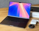 Il MacBook Pro con display OLED potrebbe arrivare sul mercato già alla fine del prossimo anno. (Fonte: Notebookcheck)