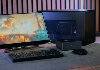 Minisforum Venus Series UM790 Pro con un Razer Core X e una Nvidia GeForce RTX 3060 Ti