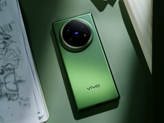 Il Vivo X Fold5 dovrebbe iniziare ad essere spedito dagli importatori all'inizio del prossimo mese. (Fonte: Vivo)