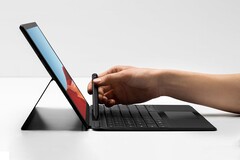 Il Surface Pro X potrebbe diventare molto più utile con Windows 11. (Fonte immagine: Microsoft)