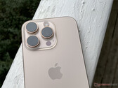 L'iPhone 16 Pro potrebbe essere l'ultima uscita per l'attuale linguaggio di design di Apple. (Fonte: Notebookcheck)
