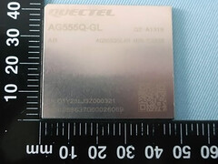 Il nuovo modem di connettività Tesla 5G in fase di test presso la FCC. (Fonte: FCC)