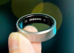 L'anello Samsung Galaxy, nella foto, non riceverà un successore fino al 2027.