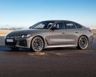 La BMW i4 eDrive40 nella foto