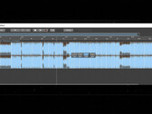 Editor audio multitraccia open source Audionaut che mostra una forma d’onda audio nella timeline di modifica.