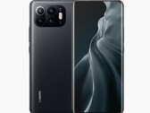 Un rendering di come potrebbe apparire il Mi 11 Pro, basato sul linguaggio di design del Mi 11. (Fonte: Ben Geskin)