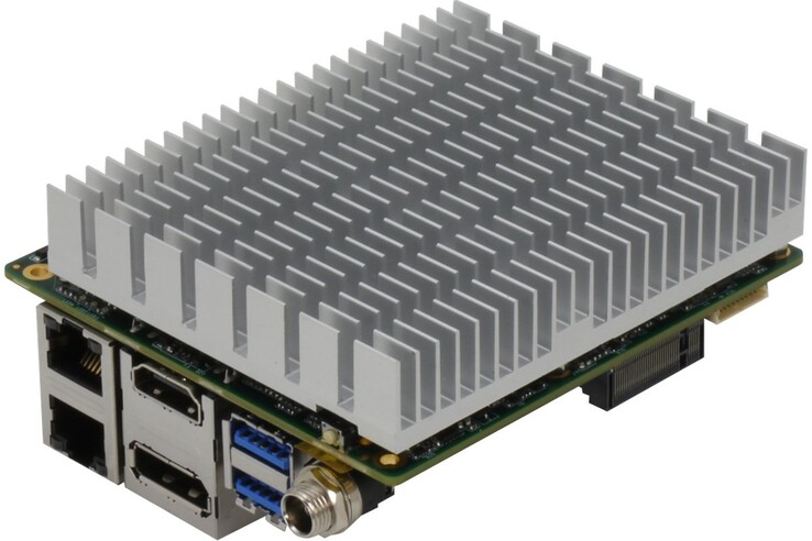 L'SBC ha un dissipatore di calore (Fonte: Aaeon)