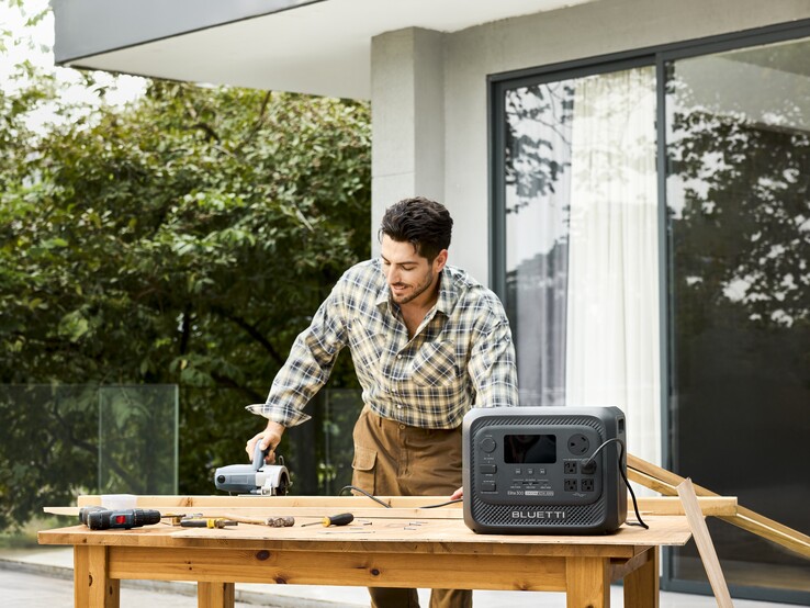 Bluetti Elite 300 vanta una batteria LiFePO4 da 3.014,4 (Fonte: Bluetti)