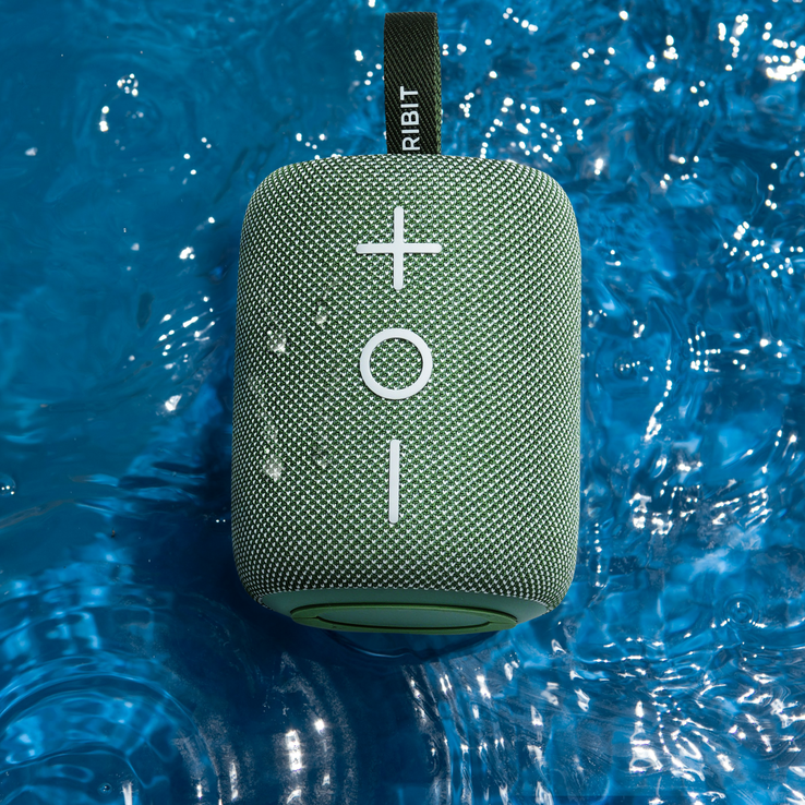 L'altoparlante Bluetooth Tribit Stormbox Mini Plus offre fino a 12 ore di autonomia (Fonte: Tribit)