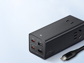 Il nuovo caricabatterie da tavolo Xiaomi 7-in-1 è dotato di tre porte USB (Fonte immagine: Xiaomi - a cura)