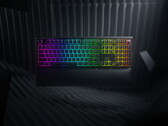 Razer Ornata V2: la tastiera con switch ibridi meccanici-membrana si aggiorna