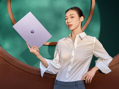 L'A14 Air 2026 è in vendita in Cina a partire da circa 1.003 dollari. Nella foto: un'immagine promozionale che mette in risalto il design leggero del portatile.
