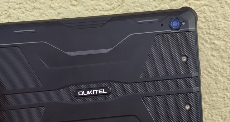 Test del tablet per esterni Oukitel RT2