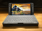 Lenovo Legion Go con un involucro a conchiglia stampato in 3D. 