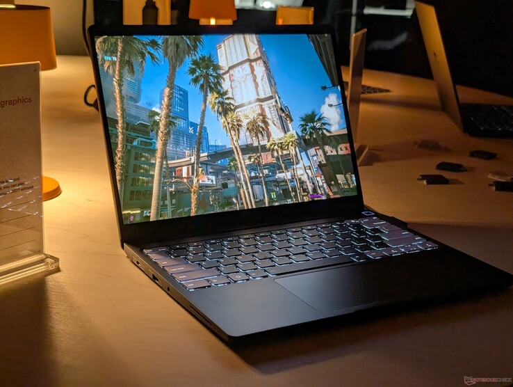 Panther Lake X7 ha una iGPU molto potente, in grado di eseguire giochi moderni come Cyberpunk 2077 a 1080p e 60 FPS