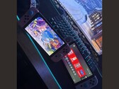 Un'immagine che mostra due console Nintendo Switch 2 affiancate