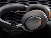 Il Bowers &amp; Wilkins Px8 McLaren Edition presenta sottili accenti arancioni ed è disponibile in diversi mercati. (Fonte: Bowers &amp; Wilkins)