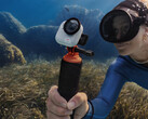 L'Insta360 Go Ultra sarà lanciato in due colori. (Fonte immagine: via Igor Bogdanov)