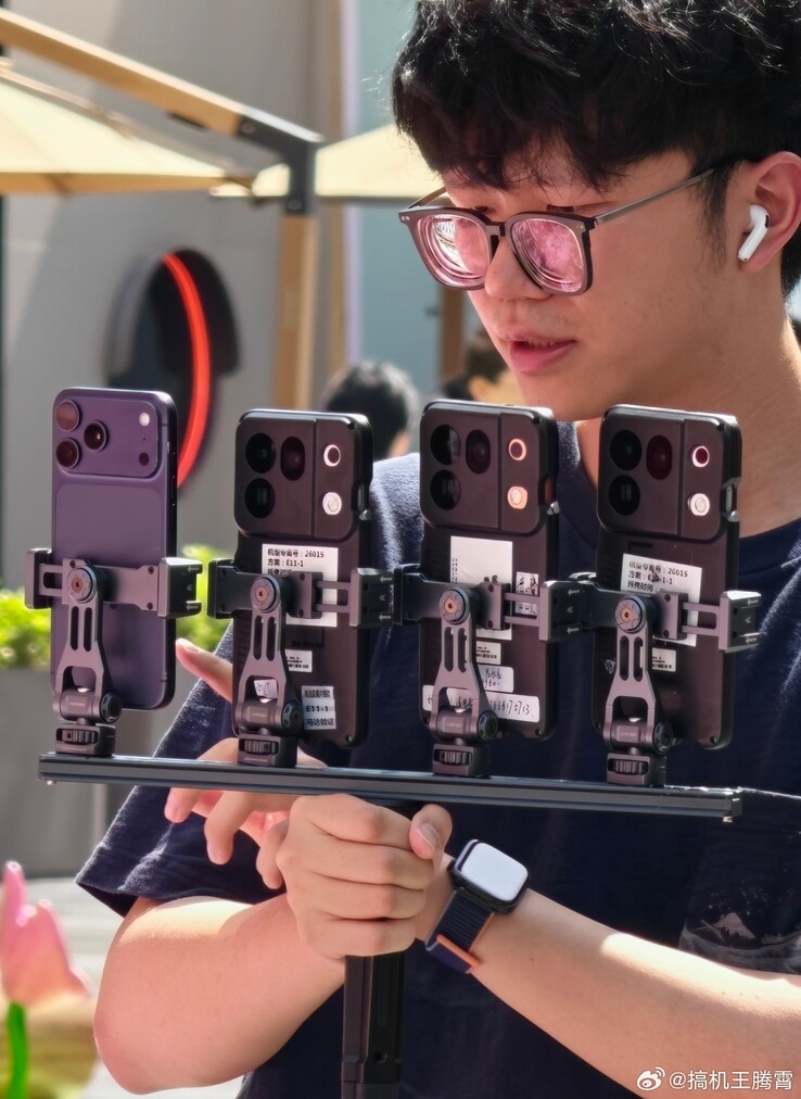 Presunte foto rubate della serie Oppo Find X10.