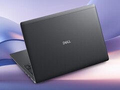 Dell Pro Precision Serie 5 16S è inferiore a molte workstation da 16 pollici per quanto riguarda il peso.
