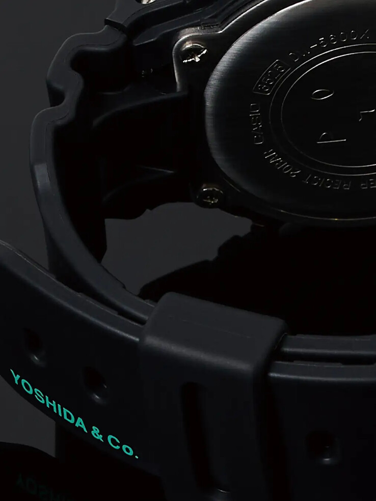 L'orologio Casio G-Shock x Porter Kobe DW-5600. (Fonte: PR Times)