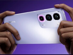 La batteria da 8.000 mAh del Realme P4R è uno dei suoi punti di forza.
