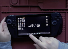 SlickBuys è riuscito ad aumentare la memoria del palmare da gioco Xbox Ally X a 64 GB.