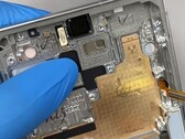 JerryRigEverything alle prese con Note20 Ultra