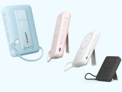 L'Anker Zolo Power Bank offre la ricarica wireless e un cavo integrato. (Fonte: Anker)