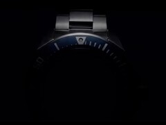 Il nuovo orologio subacqueo Prospex di Seiko cattura il bagliore delle “lacrime blu”