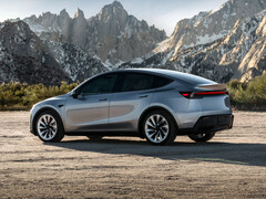 La nuova Model Y nel colore Quicksilver (Fonte: Tesla)