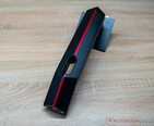 Porta display (regolabile in altezza)