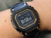 Il Casio G-Shock GMW-BZ5000GD-1 (nella foto). (Fonte: WatchUSeek)