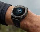 Il Fenix 8 Pro di Garmin (nella foto) presenta un bug legato alla musica. (Fonte: Garmin)