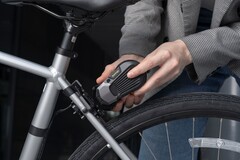 Kamingo trasforma quasi tutte le biciclette in e-bike in 10 minuti. (Fonte: Kamingo)