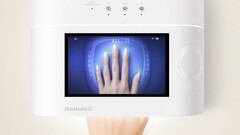 Grazie alla telecamera e al display integrati, è possibile controllare il posizionamento della mano e l'illuminazione sufficiente.
