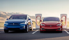 I Supercharger di Tesla sono stati elogiati per la posizione comoda dei caricatori, l&#039;ampio parcheggio e l&#039;esperienza di ricarica senza problemi. (Fonte: Tesla)